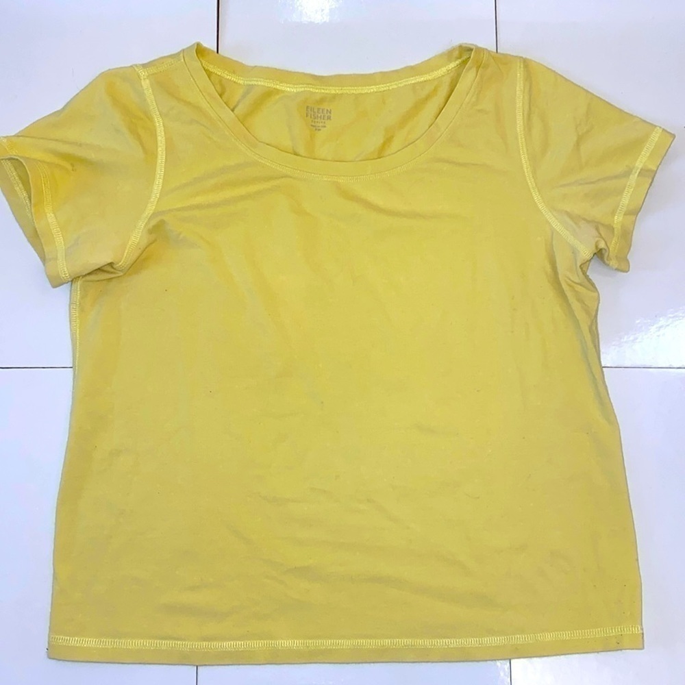 Eileen Fisher yellow cotton/ Lycra short sleeve t-shirt. Crew neckline. Size MP.